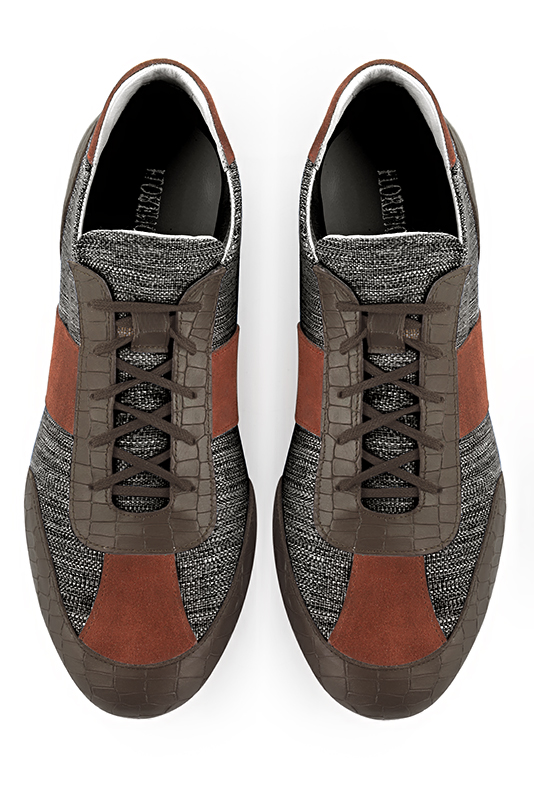 Taupe brown, dark grey and terracotta orange two-tone dress sneakers for men. Round toe. Flat rubber soles. Top view - Florence KOOIJMAN